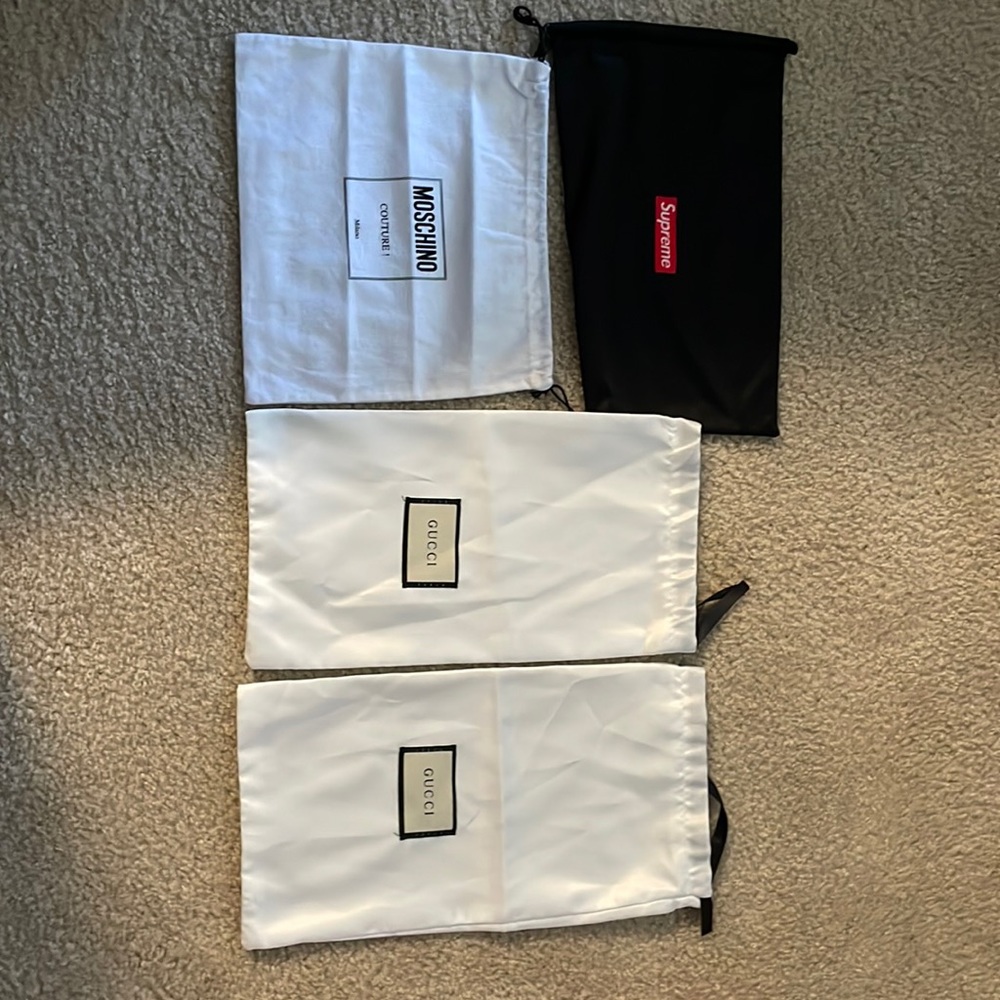 Supreme, moschino, 2 Gucci bags